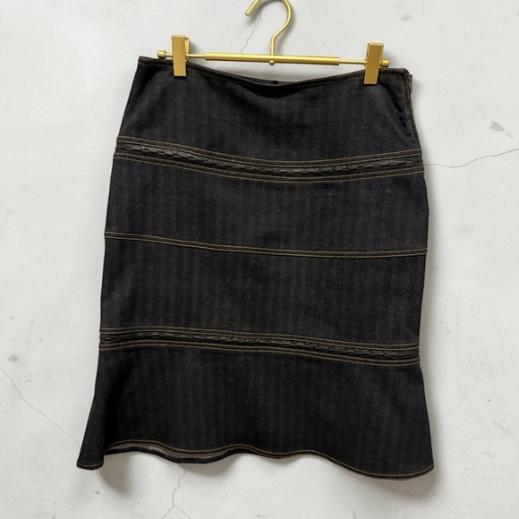 Etcetera Dresses & Skirts - 💋Etcetera Blue denim Pencil Skirt with Brown Stitching